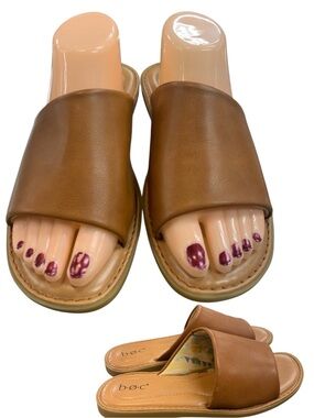b.o.c. Brown Slide Sandals S9